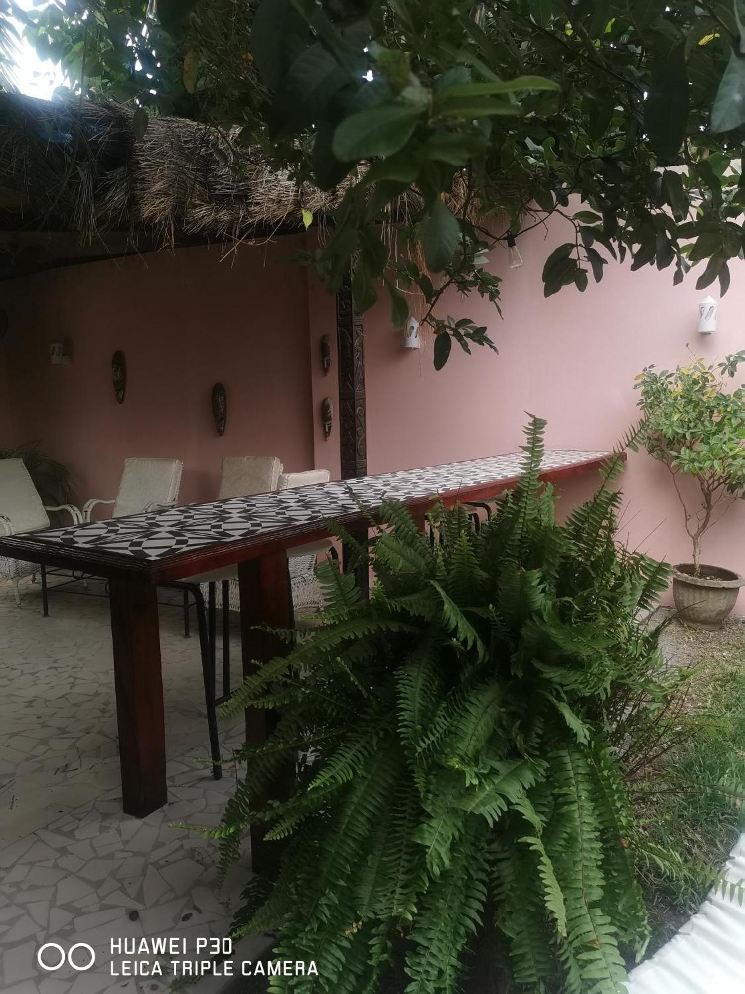 Mandinka Lodge Кололи Екстериор снимка